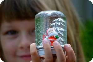 make-a-snow-globe